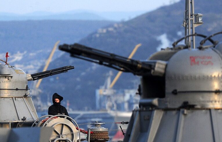 Немає як відбиватись? Наліт дронів на Крим