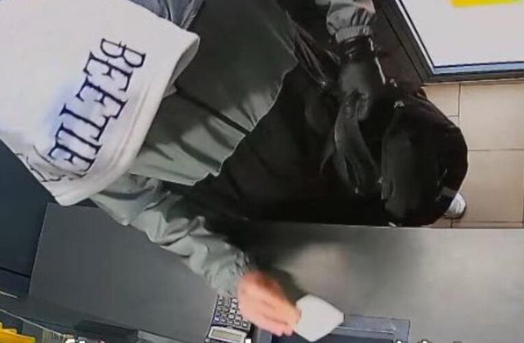 “Невдалий пранк”: студент вимагав гроші і погрожував підірвати обмінник