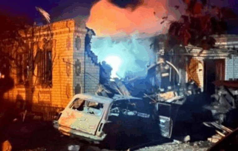 Нічна атака на Запорізьку область: є руйнування та поранені