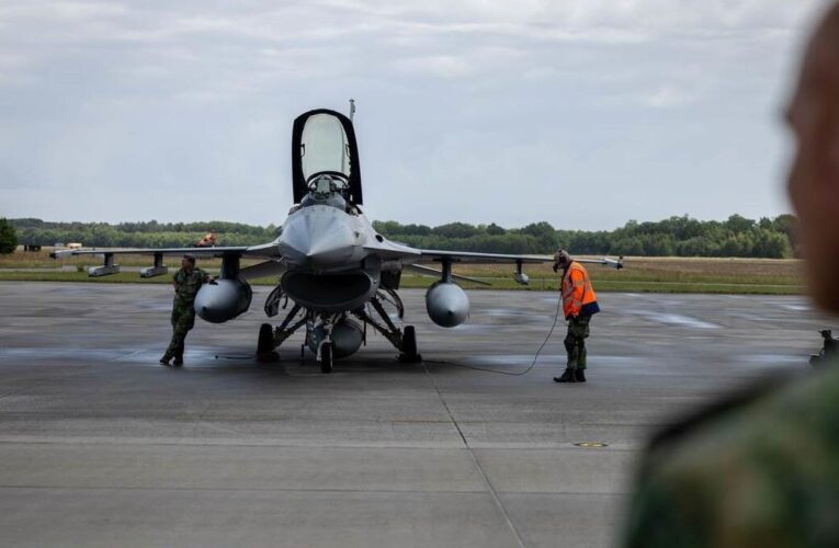 Нідерланди передали Україні останню партію F-16