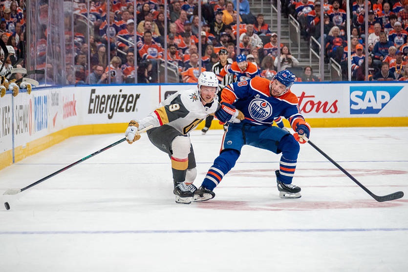 Новини спорту - НХЛ, плей-оф: Кароліна розгромила Вашингтон, а Вегас переміг Едмонтон