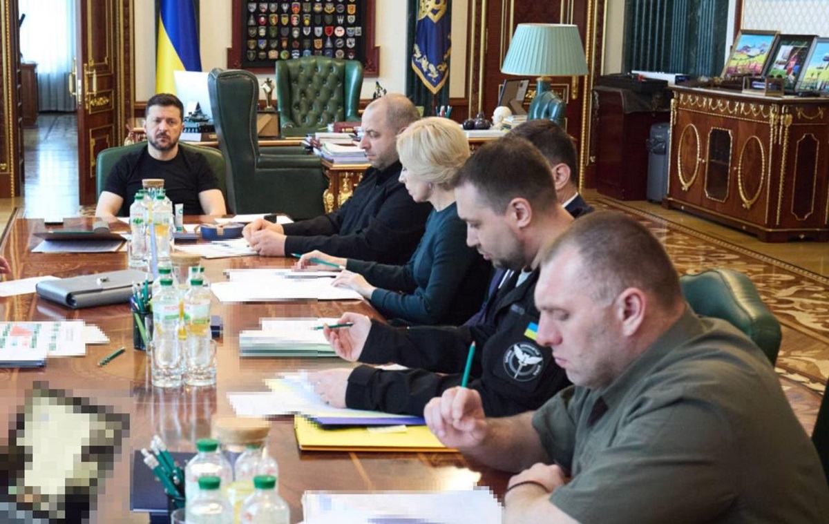 Новини України - Обмін "1000 на 1000": Зеленський провів нараду