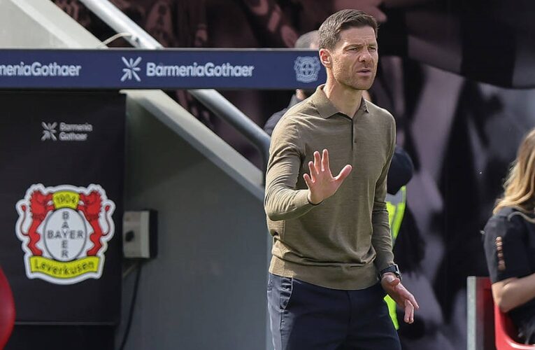 Офіційно: Алонсо залишає Баєр заради клубу, де колись грав