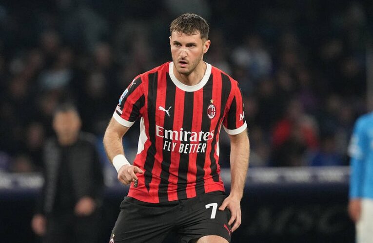 Окрема шана: форвард Мілана одягне на гру футболку з українським прізвищем