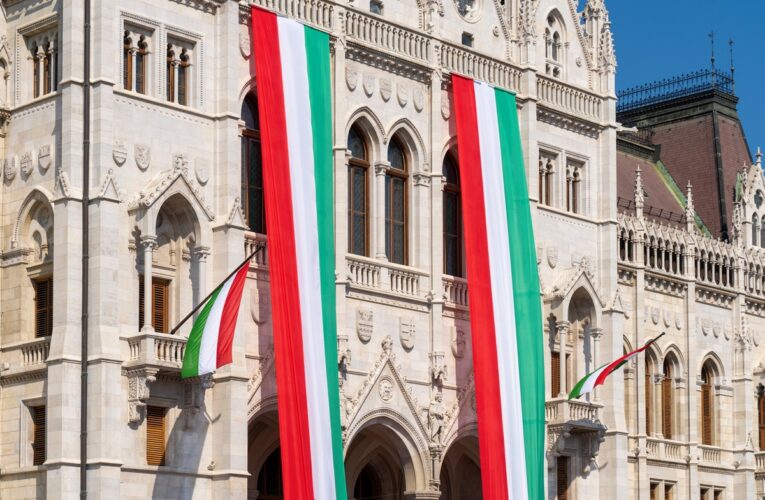 Опозиція в Угорщині випереджає партію Орбана на 7% – опитування