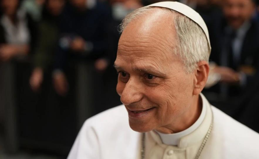 Новини світу - Папа Римський Лев XIV зберігатиме активність у соцмережах