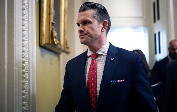 Новини світу - Пентагон звільнить тисячу трансгендерних військових