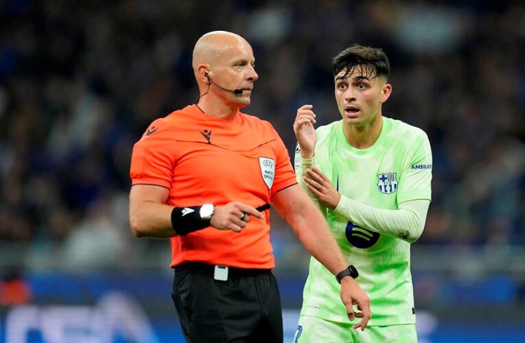 Півзахисник Барселони звинувачує арбітра в несправедливості в матчі ЛЧ