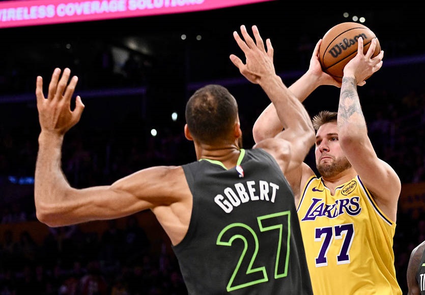 Новини спорту - Плей-оф НБА: Міннесота перемогла Лейкерс, Х’юстон здолав Голден Стейт