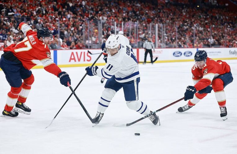 Плей-оф НХЛ: Торонто обіграв Флориду і перевів серію у вирішальний поєдинок