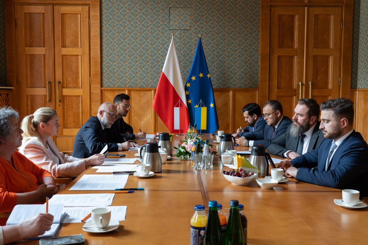 Новини світу - Польща підтримала вивчення української як другої іноземної у школах