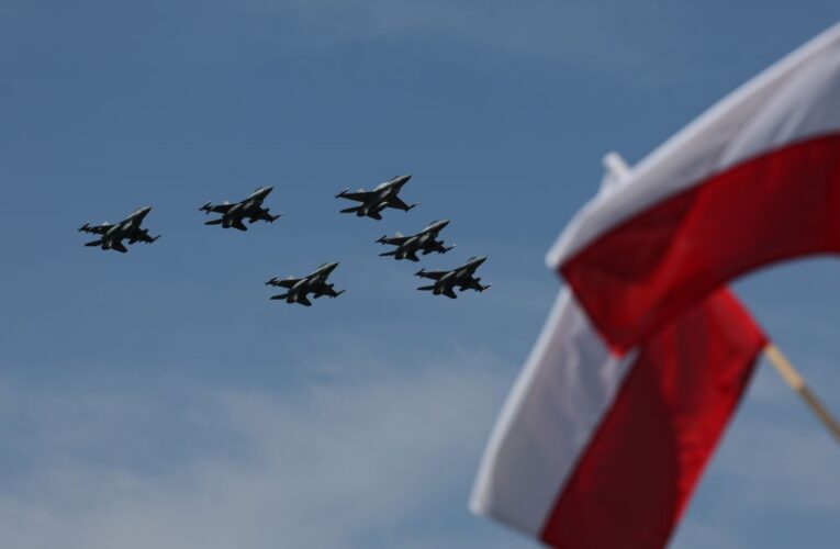 Польща планує модернізувати всі свої літаки F-16