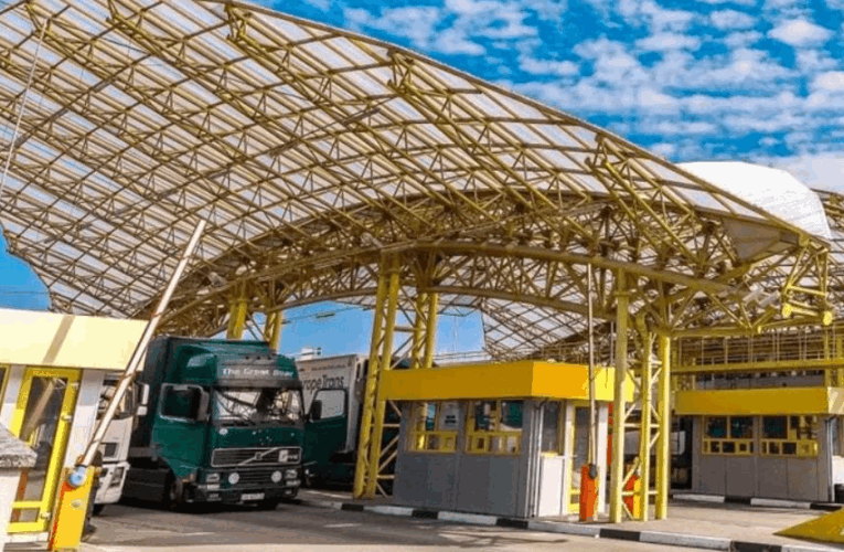 Польським перевізникам заборонили блокувати КПП на кордоні з Україною