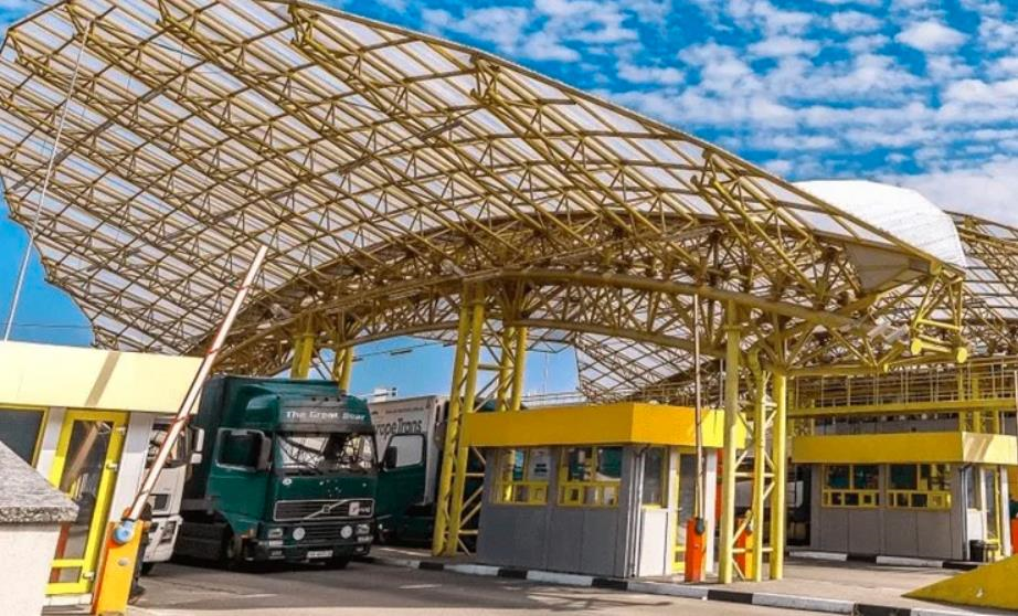 Новини світу - Польським перевізникам заборонили блокувати КПП на кордоні з Україною