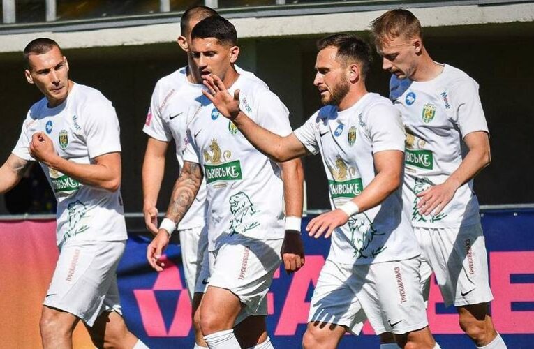 Повний склад не допоміг Лівому Берегу уникнути поразки від Карпат