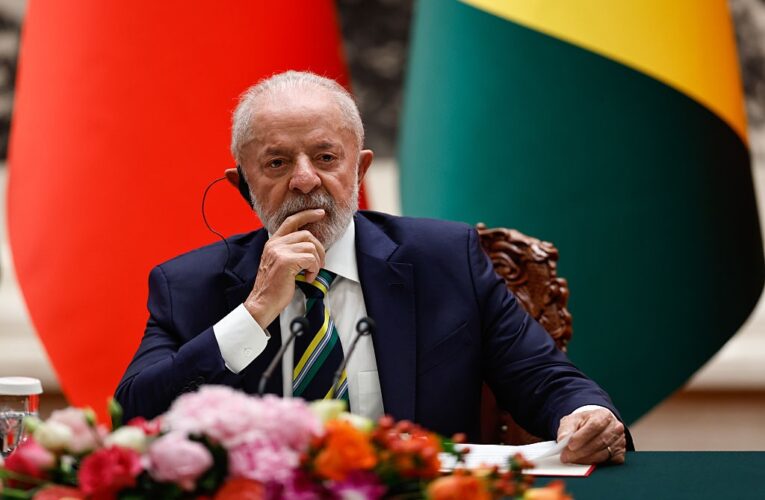 Президент Бразилії планує вмовити Путіна на перемови з Зеленським