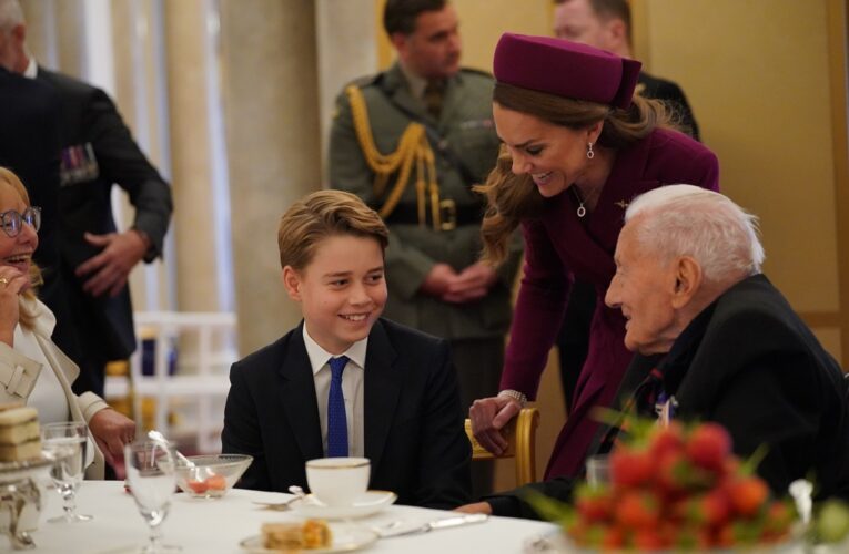 Принц Джордж уперше виконав офіційний королівський обов’язок