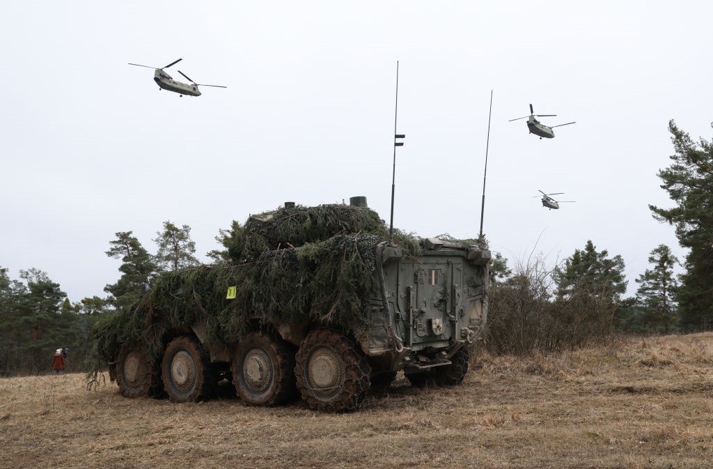 Новини світу - Рада ЄС затвердила інвестиції у €150 млрд в зброю