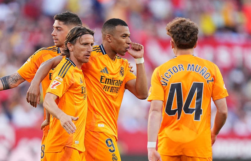 Новини спорту - Реал грає з Луніним і перемагає Севілью з рахунком 2:0