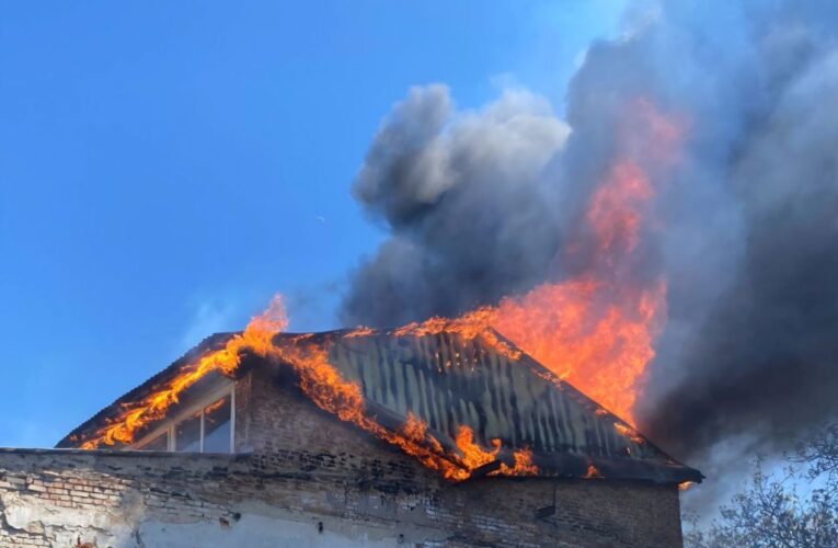 РФ обстряляла Нікопольщину, є поранені