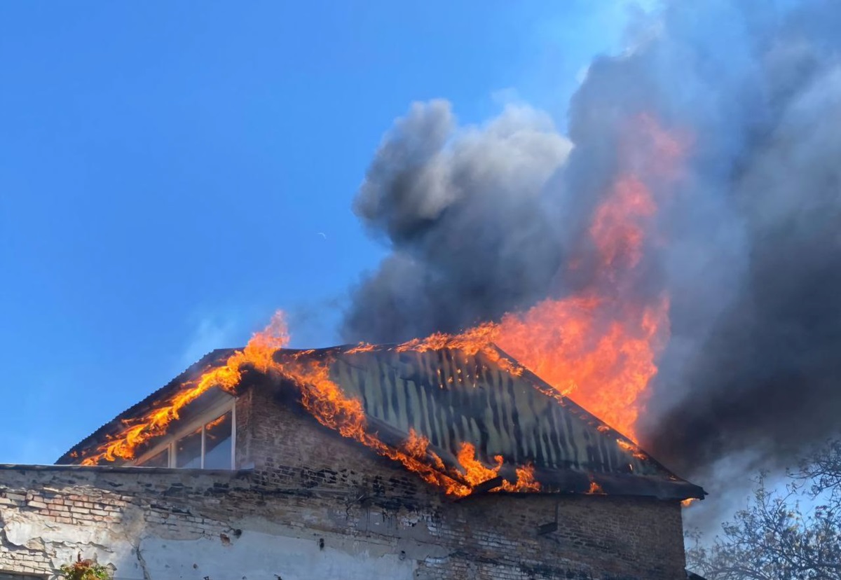 Новини України - РФ обстряляла Нікопольщину, є поранені