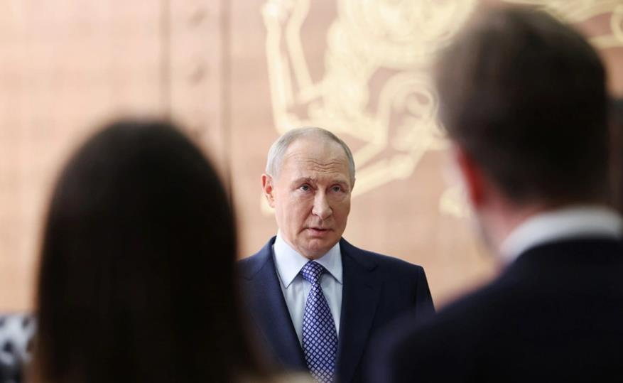 Новини світу - Росія в руках групи старих - розвідка Британії