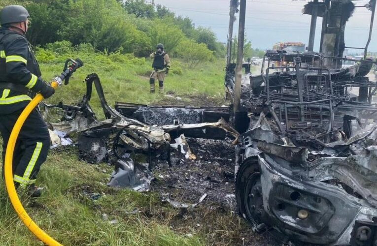 Росіяни атакували енергетиків на околиці Сум, є загиблі