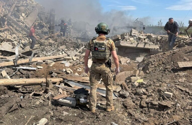 Росіяни вдарили КАБами по Донеччині, загинула цивільна