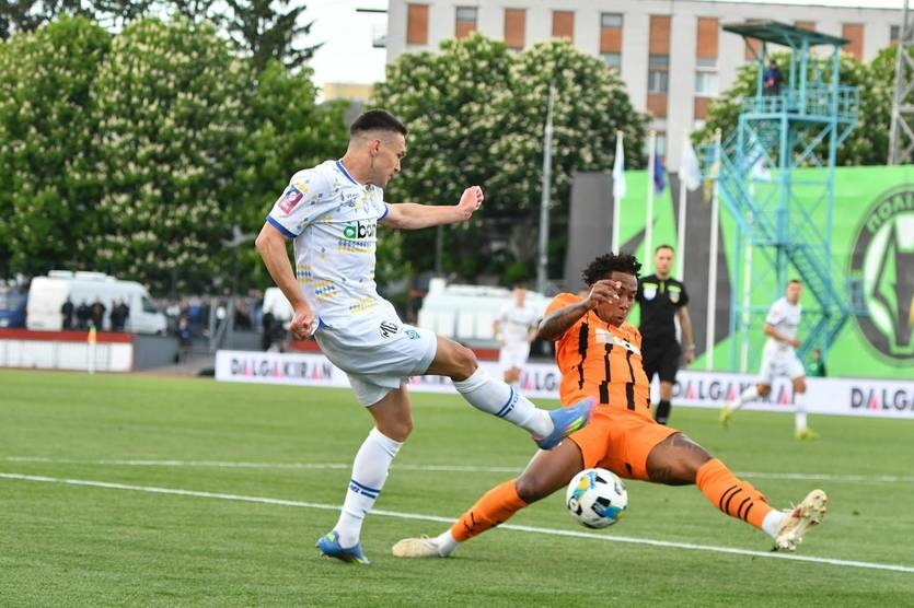 Новини спорту - Шахтар у серії пенальті переграє Динамо і здобуває Кубок України