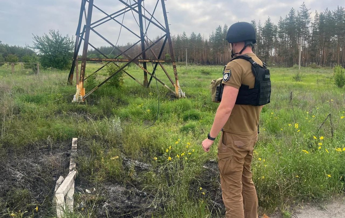 Новини України - Шестеро людей поранено внаслідок обстрілів на Донеччині