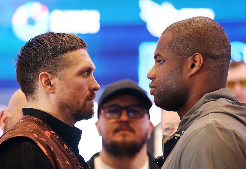 Новини спорту - Штовхнув, бо був злий: Дюбуа про те, чому захотів позбавити Усика рівноваги