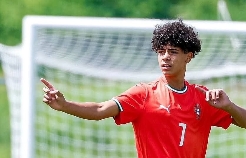 Новини спорту - Син Роналду дебютує за збірну Португалії до 15 років і забиває двічі