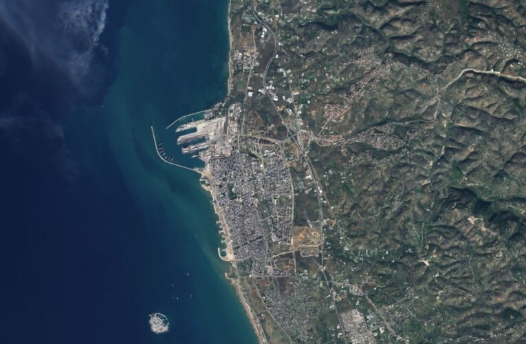 Сирія витурила Росію з порту Тартус та віддала його ОАЕ