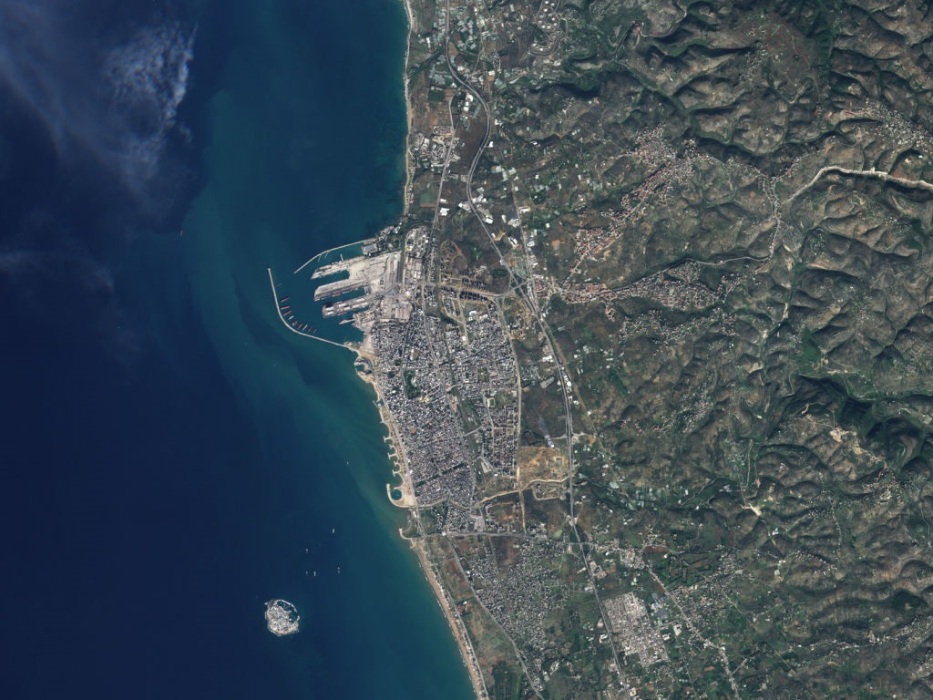 Новини світу - Сирія витурила Росію з порту Тартус та віддала його ОАЕ