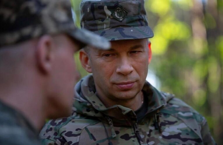 Сирський оцінив значення буферної зони на Курщині