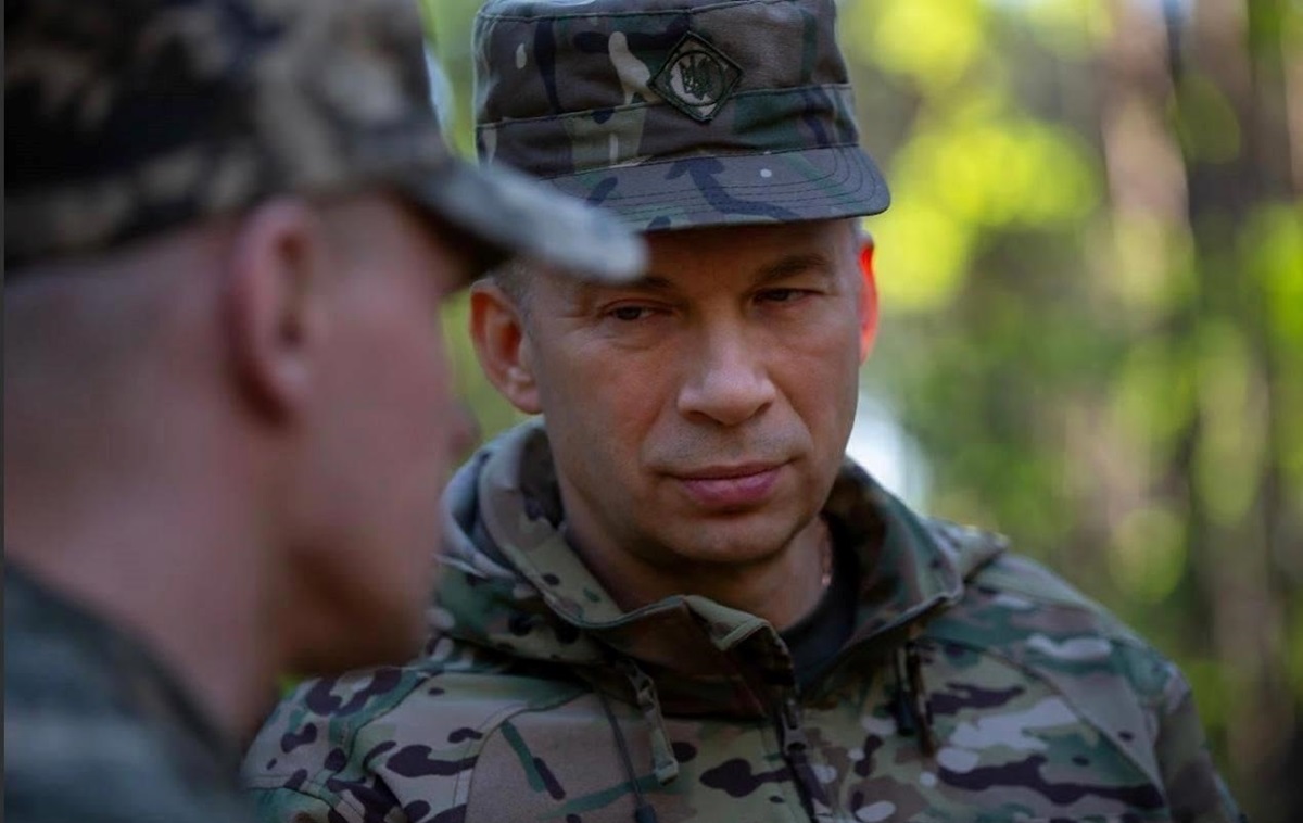 Новини України - Сирський оцінив значення буферної зони на Курщині