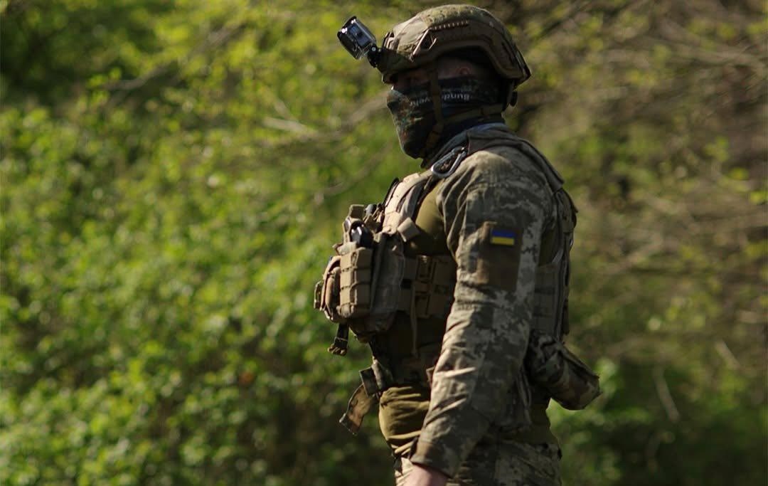 Новини України - ССО показали відео з узяттям в полон групи росіян