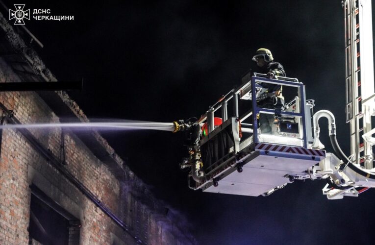 Стали відомі наслідки атаки “шахедів” на Черкаси