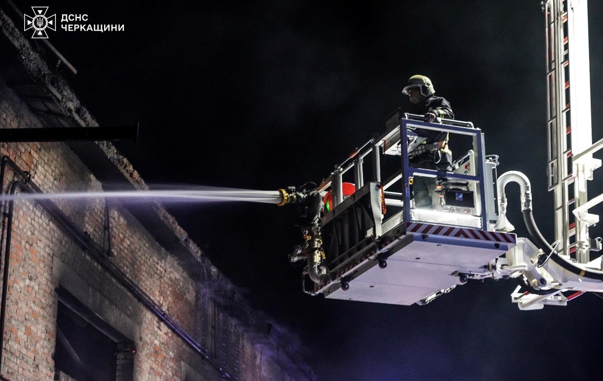 Новини України - Стали відомі наслідки атаки "шахедів" на Черкаси