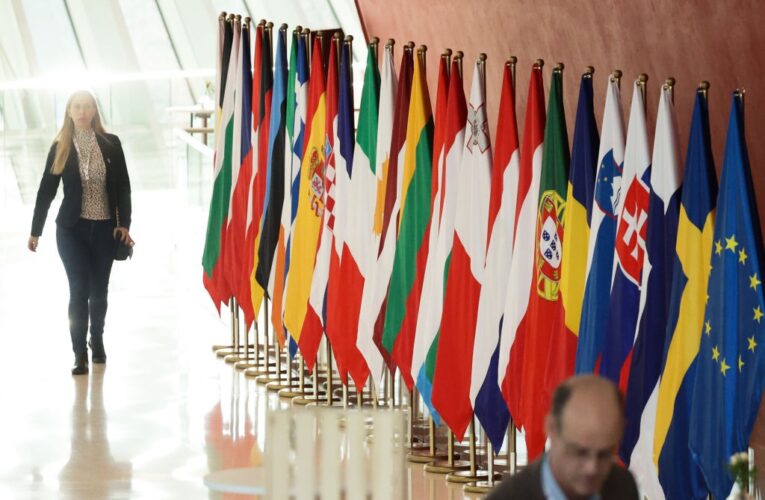 Тиск перед Стамбулом? Нові санкції проти Росії