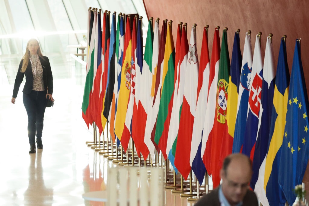 Новини світу - Тиск перед Стамбулом? Нові санкції проти Росії