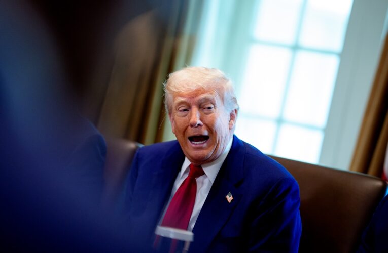 Трамп: РФ хоче всю Україну, але їй доведеться поступитися