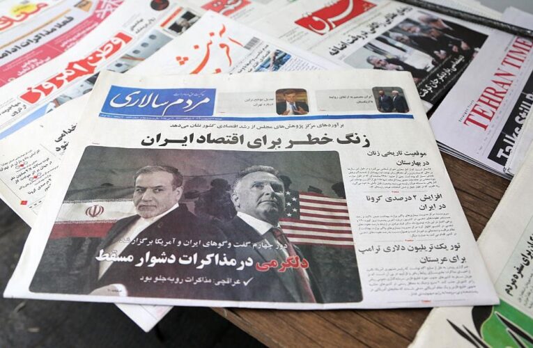 Ціни на нафту впали на тлі переговорів США і Ірану