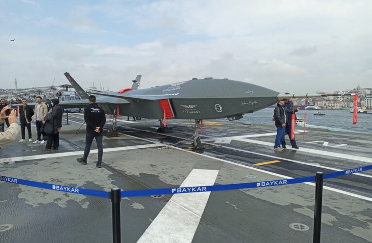 Туреччина готує до польотів нові прототипи винищувача KAAN