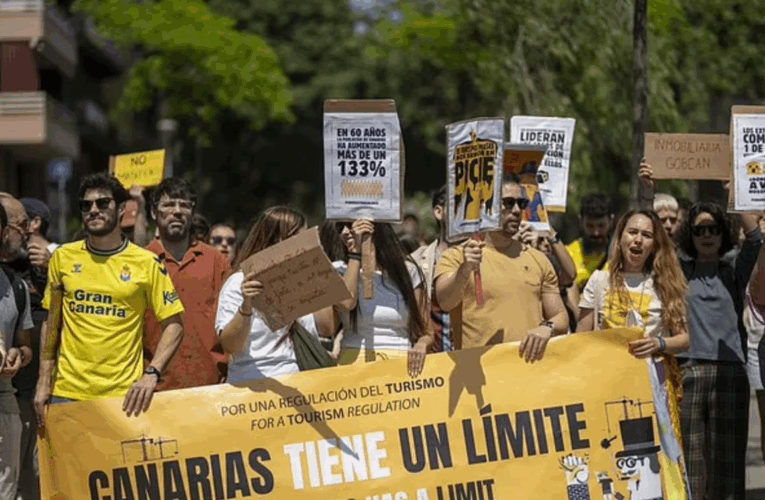 У кількох містах Іспанії відбулися масові протести проти туризму
