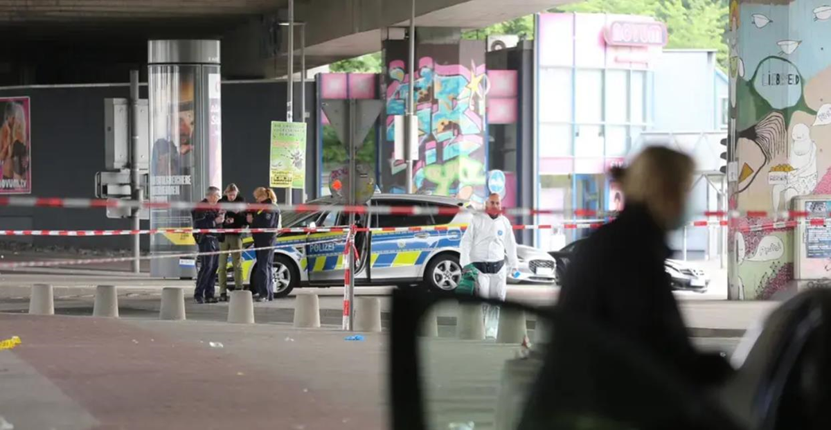 Новини світу - У Німеччині чоловік поранив ножем щонайменше п'ять осіб