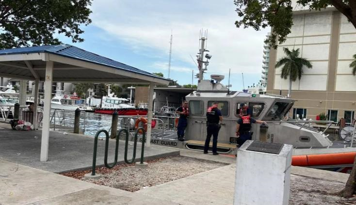 Новини світу - У США вибухнув човен, серед 11 постраждалих двоє дітей