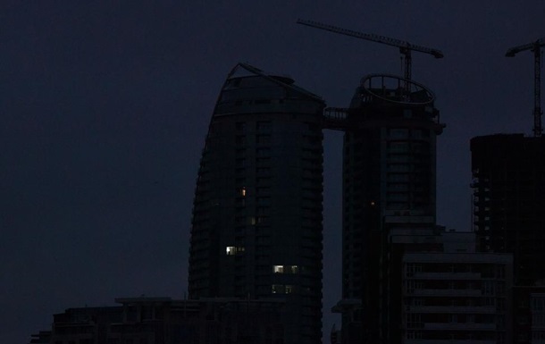 Новини України - У Сумах після вибухів частково зникло світло - ЗМІ