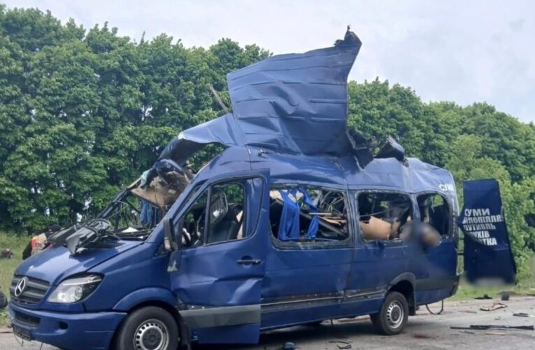Удар по автобусу на Сумщині: з’явилися подробиці