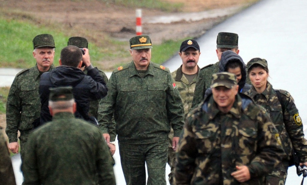 Новини світу - Ударні угрупування. Білорусь готується до навчань